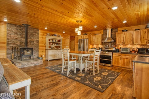 Tiny photo for 32 Mill Creek Point, Allardt, TN 38504 (MLS # 1359624)
