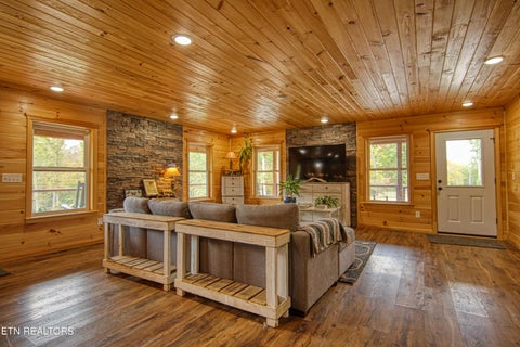 Tiny photo for 32 Mill Creek Point, Allardt, TN 38504 (MLS # 1359624)