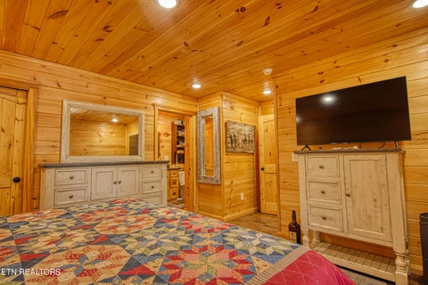 Tiny photo for 32 Mill Creek Point, Allardt, TN 38504 (MLS # 1359624)