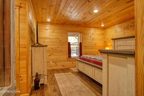 Tiny photo for 32 Mill Creek Point, Allardt, TN 38504 (MLS # 1359624)