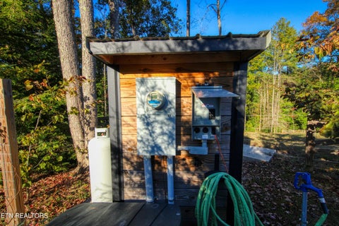 Tiny photo for 32 Mill Creek Point, Allardt, TN 38504 (MLS # 1359624)