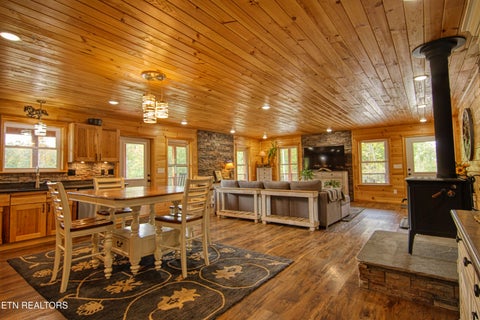 Tiny photo for 32 Mill Creek Point, Allardt, TN 38504 (MLS # 1359624)