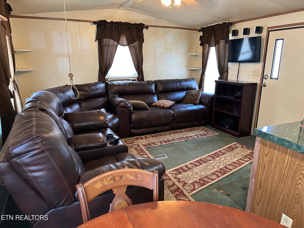 Photo of 378 Evensville Mtn Rd, Evensville, TN 37332 (MLS # 1286146)
