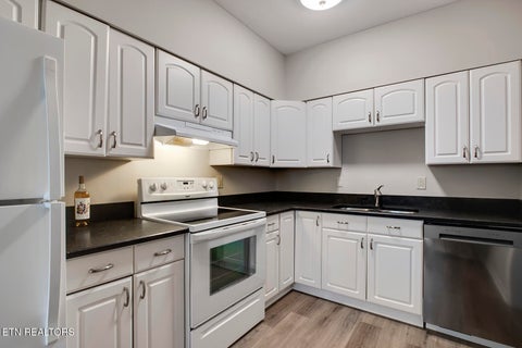 Tiny photo for 5709 Lyons View Pike #1318, Knoxville, TN 37919 (MLS # 1350042)