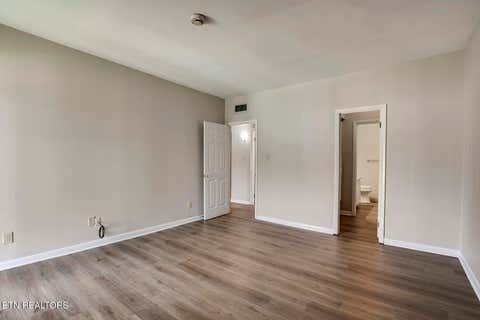 Tiny photo for 5709 Lyons View Pike #1318, Knoxville, TN 37919 (MLS # 1350042)