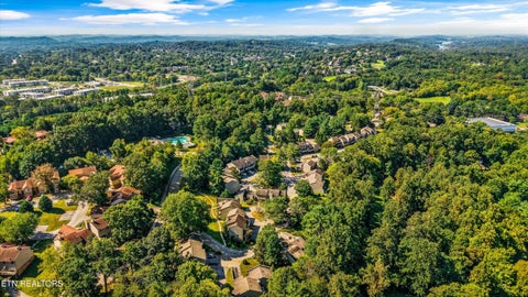 Tiny photo for 8703 Olde Colony Tr, Knoxville, TN 37923 (MLS # 1354483)