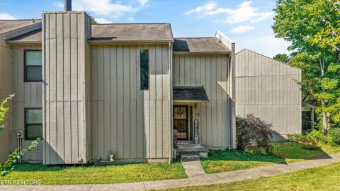 Photo of 8703 Olde Colony Tr, Knoxville, TN 37923 (MLS # 1354483)
