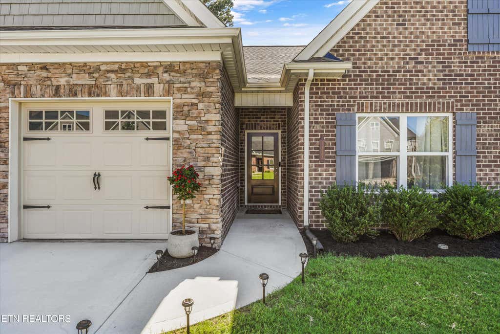 Photo of 1133 Beech Tree Cove, Maryville, TN 37801 (MLS # 1353222)