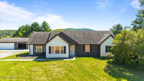 8075 Highway 63 Speedwell TN 37870