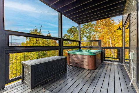 Tiny photo for 3316 Sugar Maple Loop Rd, Sevierville, TN 37862 (MLS # 1337296)