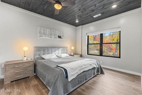 Tiny photo for 3316 Sugar Maple Loop Rd, Sevierville, TN 37862 (MLS # 1337296)