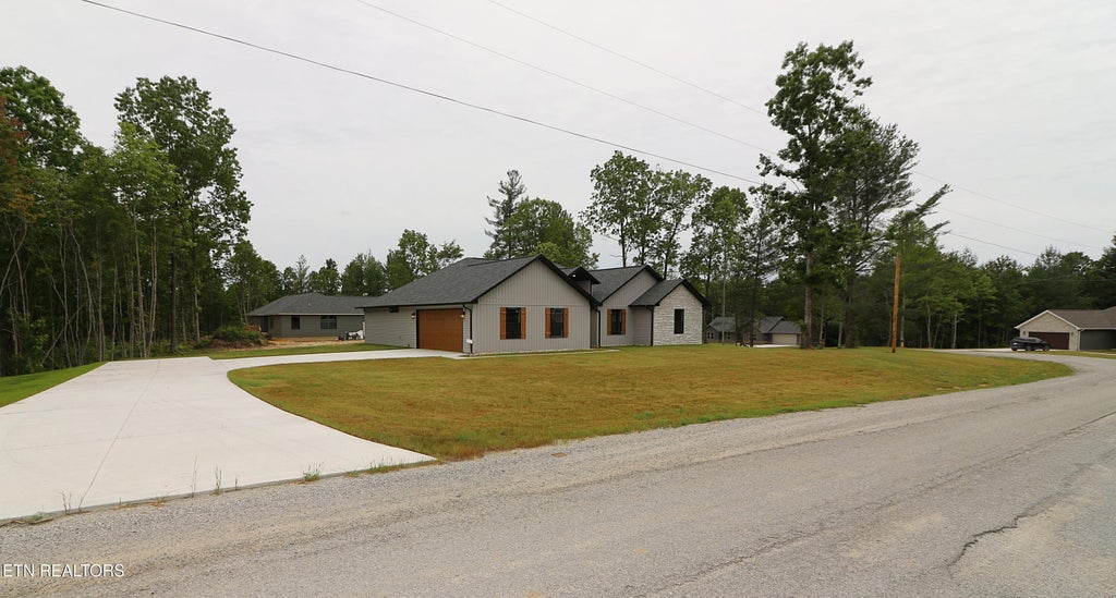 Photo of 607 Taylon Lane, Oneida, TN 37841 (MLS # 1350561)