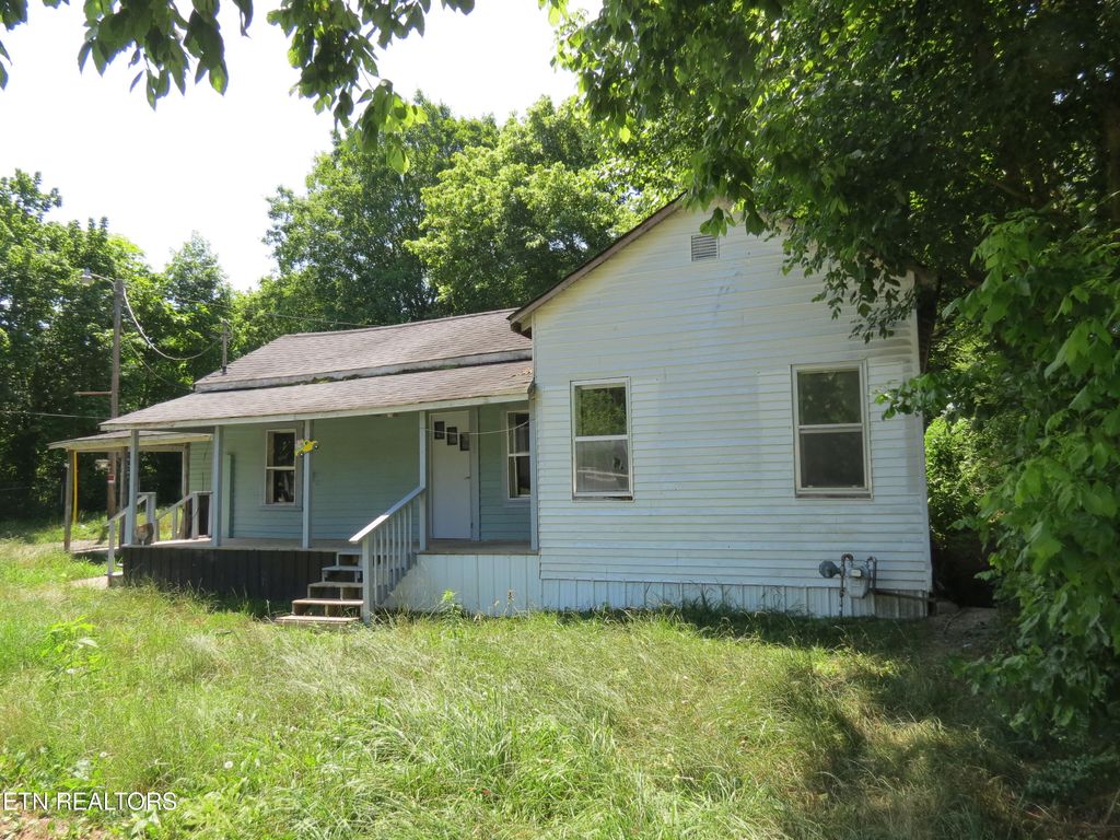 Photo of 509 Rock Bridge Rd, Oliver Springs, TN 37840 (MLS # 1267572)