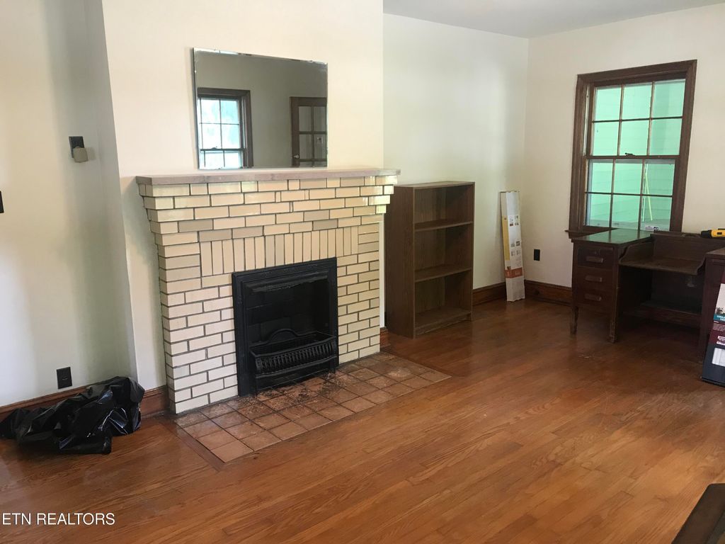 Photo of 2125 Old Hwy 25E #1, Tazewell, TN 37879 (MLS # 1319285)