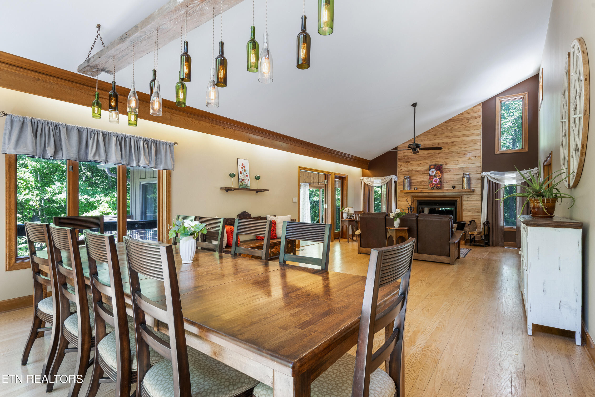 11104 POPLAR RIDGE Rd