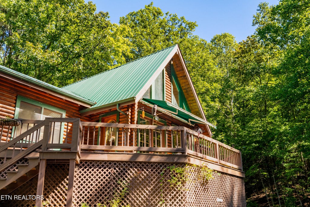 Photo of 421 Smithfield Rd, Tellico Plains, TN 37385 (MLS # 1357947)