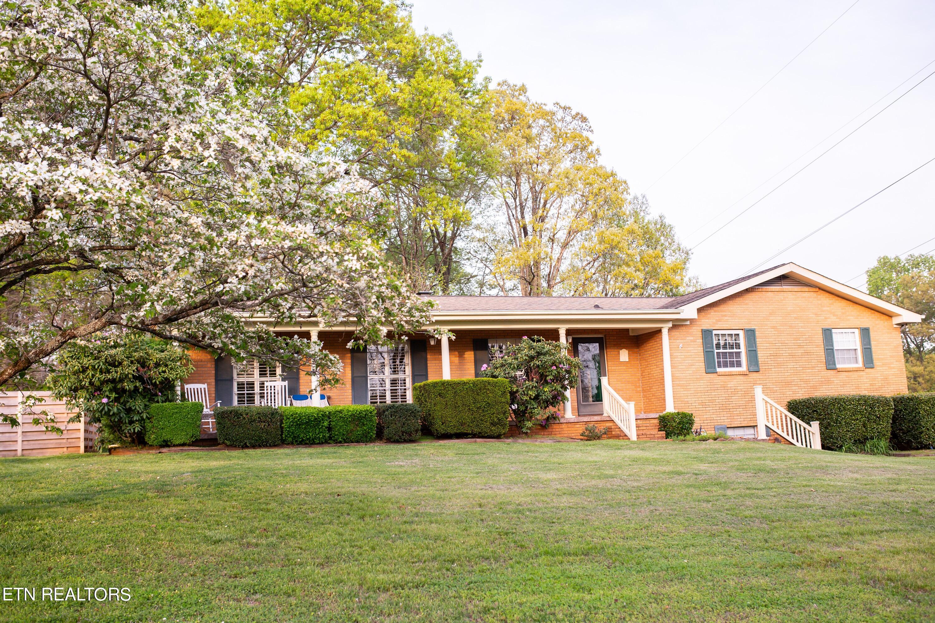 View Knoxville, TN 37920 house