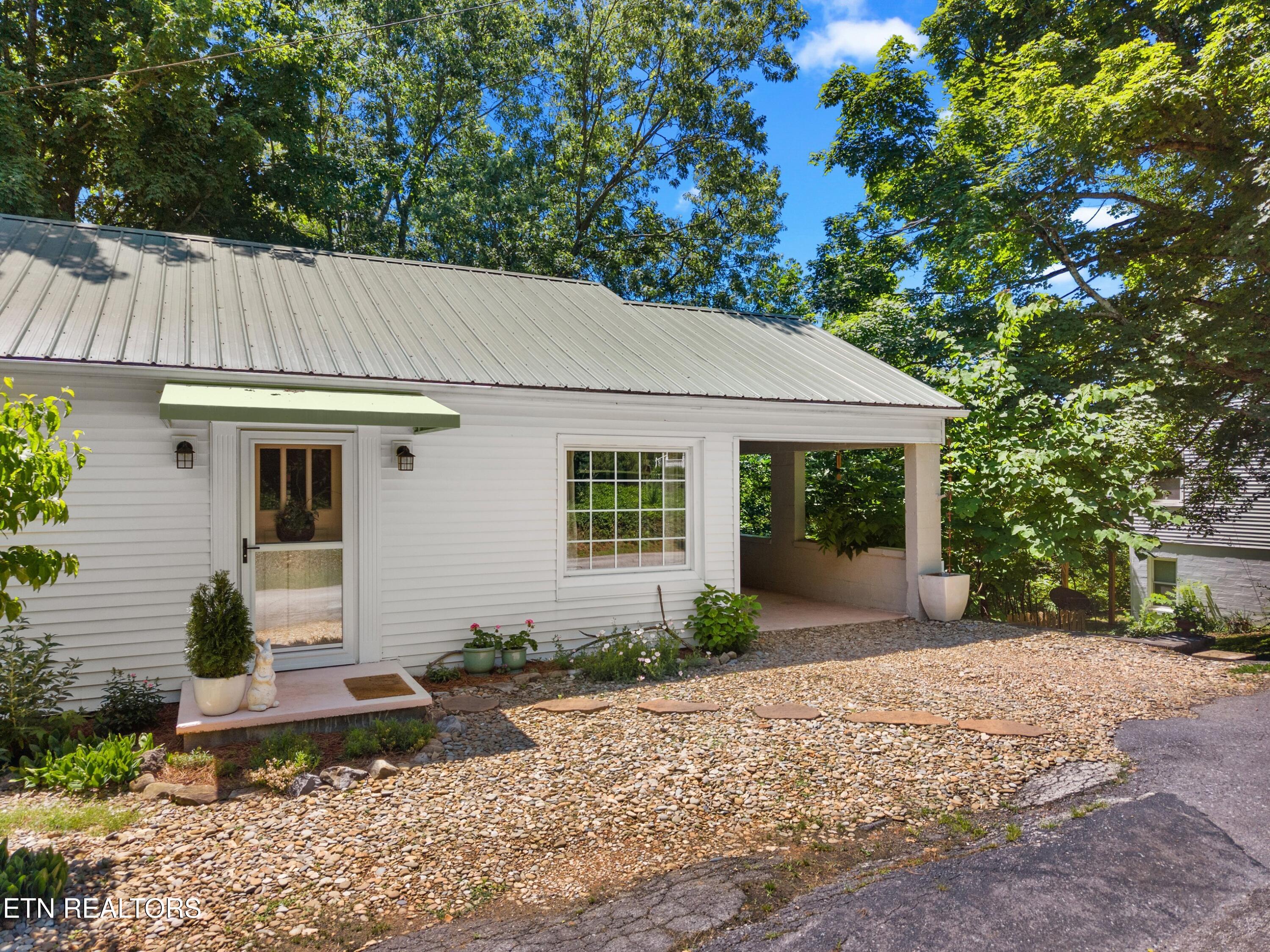 218 Circle Drive