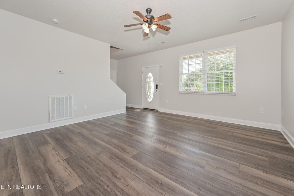 Photo of 7207 Remagen Lane, Knoxville, TN 37920 (MLS # 1319506)