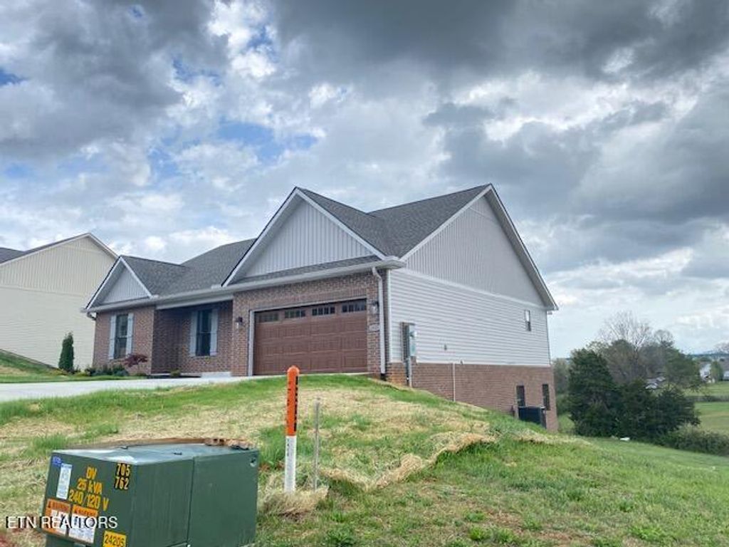 Photo of 1422 Sally View Drive, Friendsville, TN 37737 (MLS # 1293780)