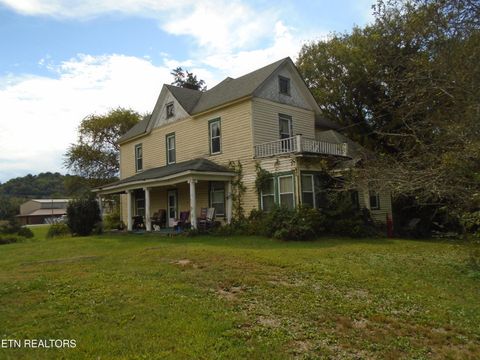 212 Dunlap Hollow Rd Friendsville TN 37737