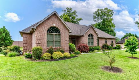 Single Family Residence in Alcoa TN 1826 Peppertree Drive.jpg