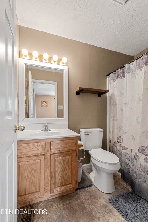 Tiny photo for 556 Highway 139, Dandridge, TN 37725 (MLS # 1331050)