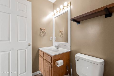 Tiny photo for 556 Highway 139, Dandridge, TN 37725 (MLS # 1331050)