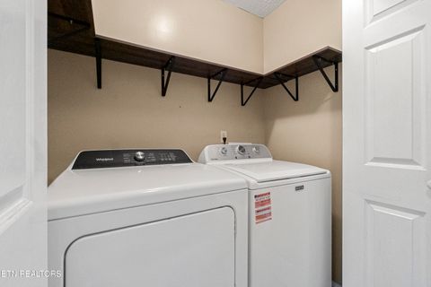 Tiny photo for 556 Highway 139, Dandridge, TN 37725 (MLS # 1331050)