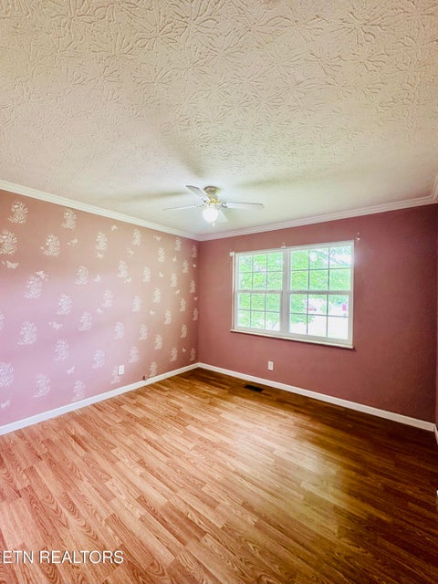 Tiny photo for 615 McCartt St, Wartburg, TN 37887 (MLS # 1342729)
