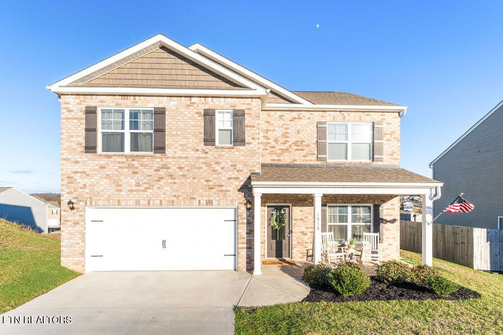 Photo of 1816 Riverstone Crescent Cres, Morristown, TN 37814 (MLS # 1325562)