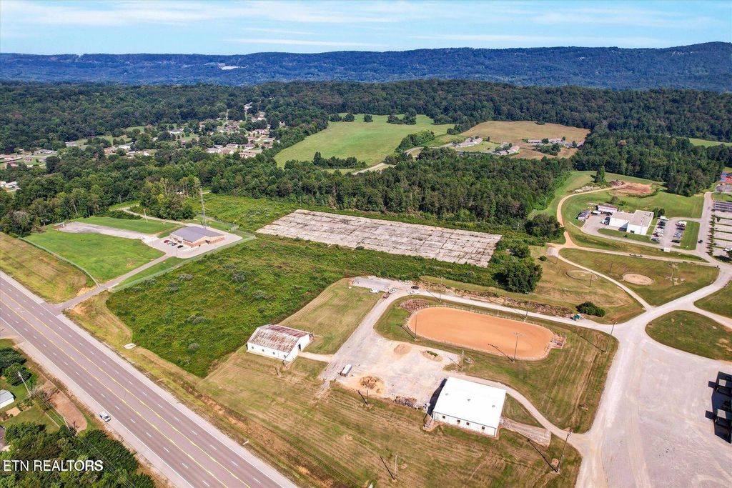 Photo of 4382 Roane State Hwy, Rockwood, TN 37854 (MLS # 1310577)