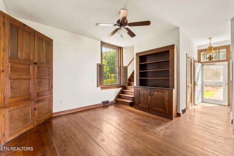 Tiny photo for 2112 Manor Drive, Knoxville, TN 37920 (MLS # 1348130)