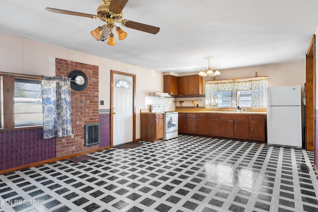 Photo of 6314 Maloneyville Rd, Corryton, TN 37721 (MLS # 1291267)