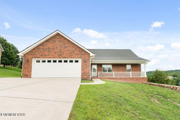 2039 James Rd