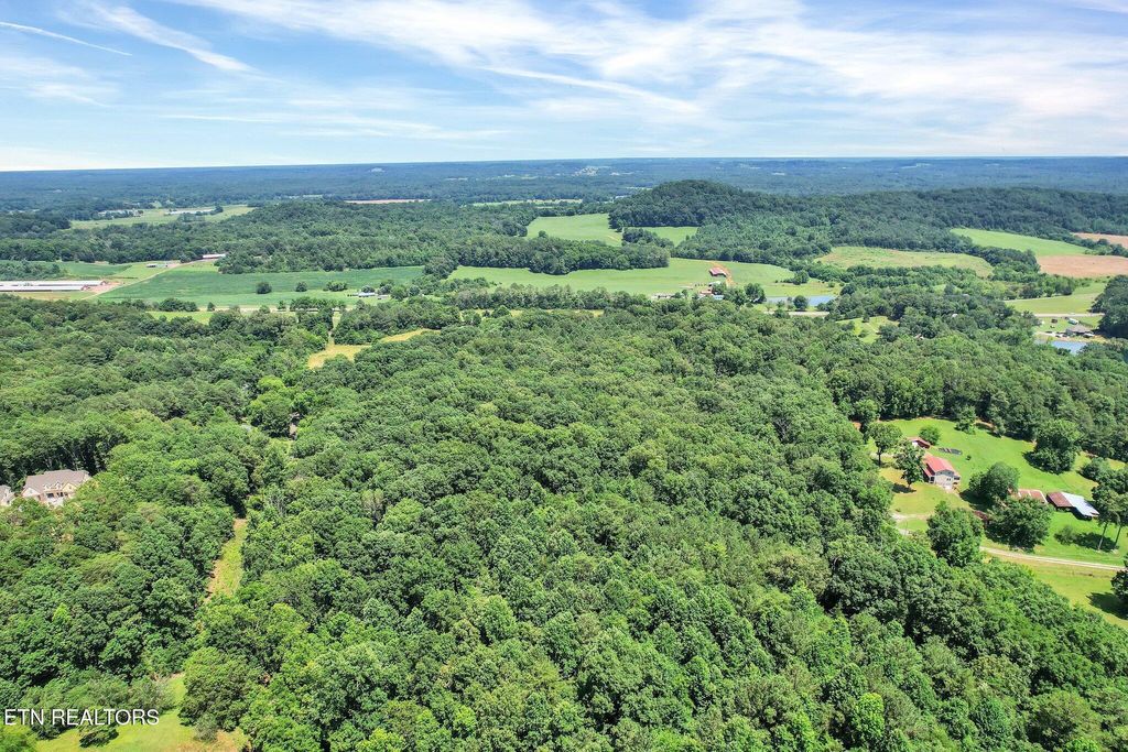 Photo of 2 Hungry Hollow Rd, Cleveland, TN 37323 (MLS # 1333548)