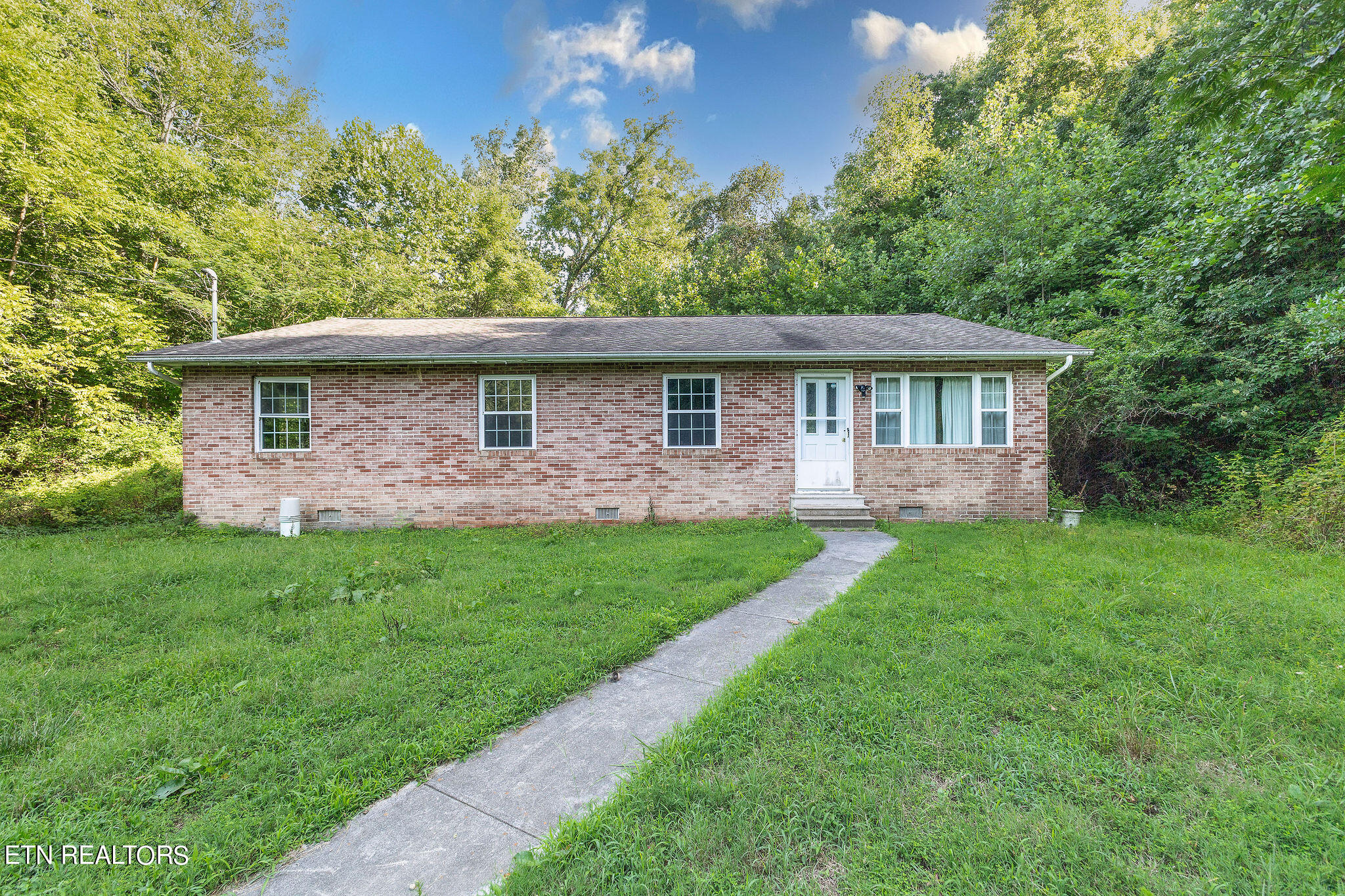 283 Eblen Cave Rd