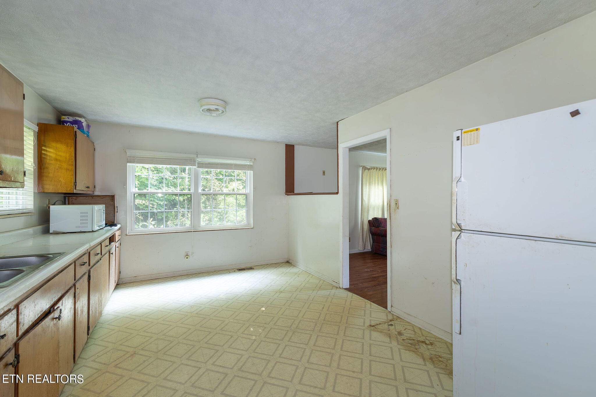283 Eblen Cave Rd