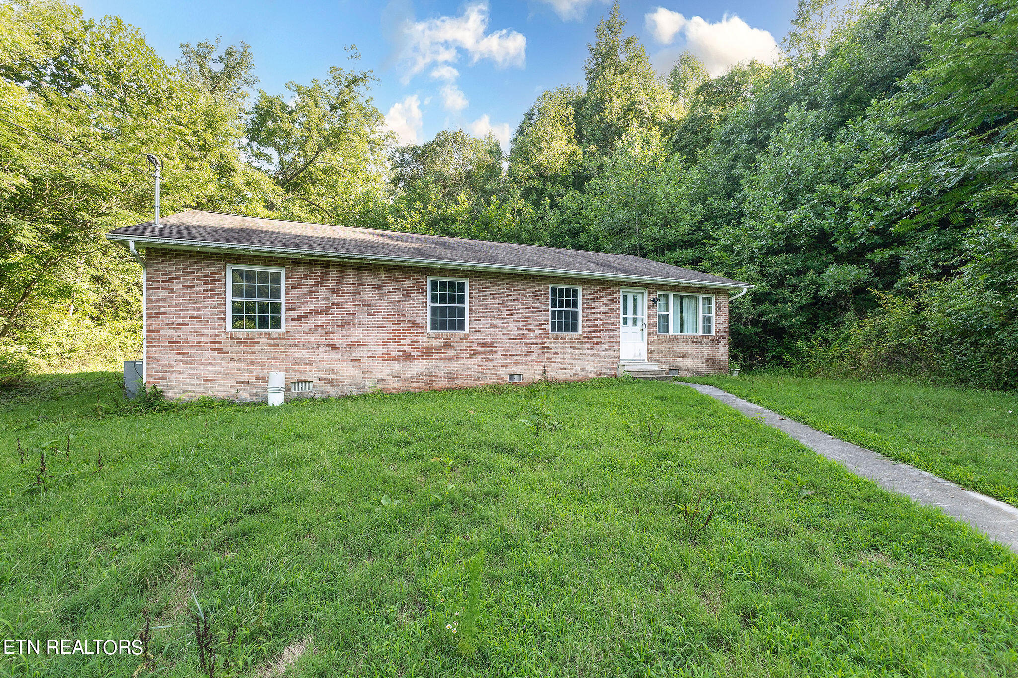 283 Eblen Cave Rd