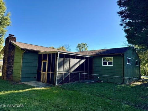Tiny photo for 1409 Parkside Drive, Maryville, TN 37803 (MLS # 1359815)