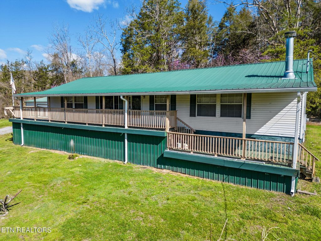 Photo of 180 Circle Drive, Maynardville, TN 37807 (MLS # 1258662)