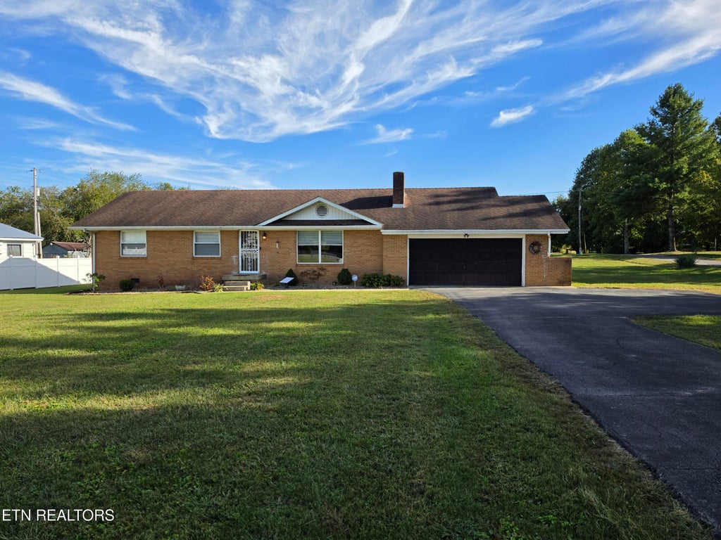 Photo of 687 Old Highway 63, Speedwell, TN 37870 (MLS # 1356930)