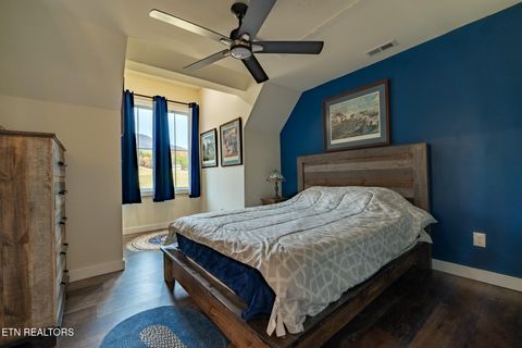 Tiny photo for 1010 Keener Rd, Cosby, TN 37722 (MLS # 1322150)