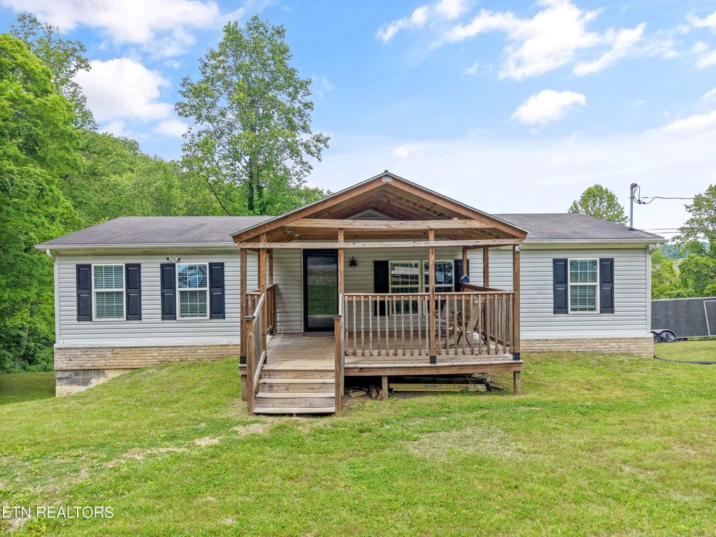 Photo of 495 Monroe Rd, Maynardville, TN 37807 (MLS # 1340196)