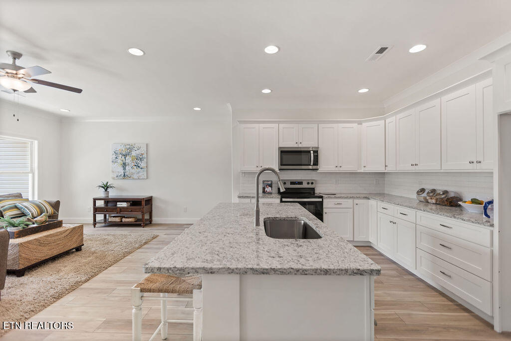 7318 Whispering Creek Lane