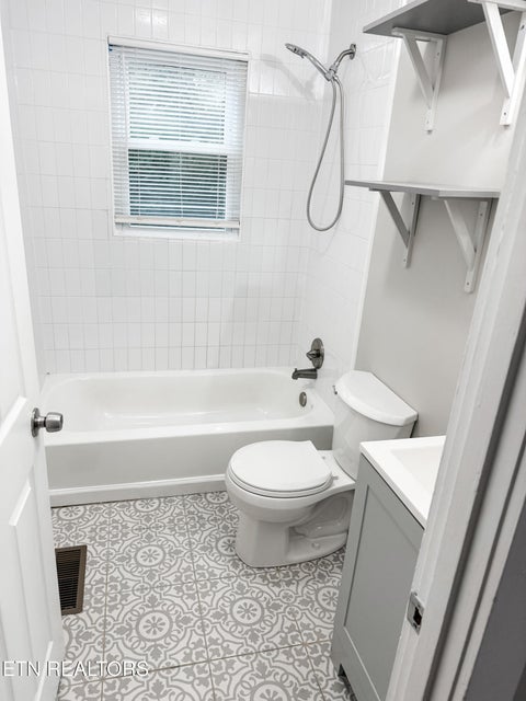 Tiny photo for 4029 Ivy Ave, Knoxville, TN 37914 (MLS # 1358433)