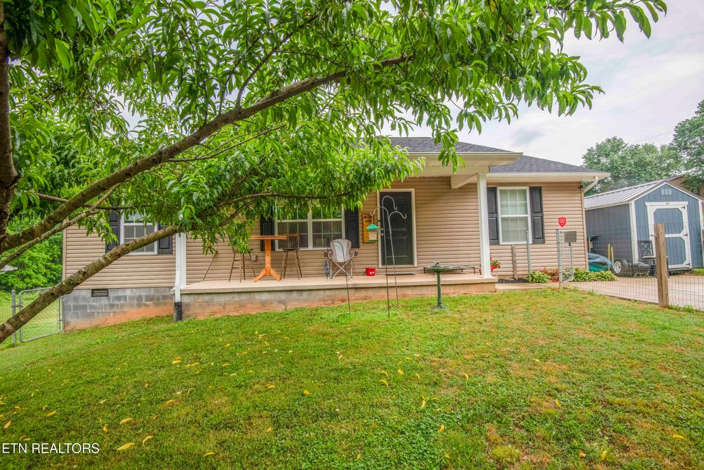 Photo of 146 Prospect Rd, Maynardville, TN 37807 (MLS # 1300199)