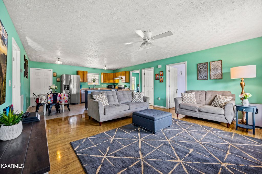 Photo of 906 Stacy Circle, White Pine, TN 37890 (MLS # 1222726)