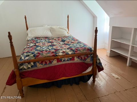 Tiny photo for 1575 Old 15th Rd, Del Rio, TN 37727 (MLS # 1325592)