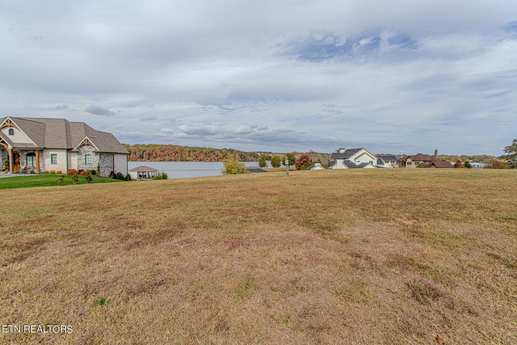 Photo of 20 Promontory Point, Louisville, TN 37777 (MLS # 1257695)